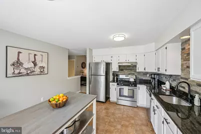 301 Carol Court #15, Lansdale, PA 19446 - Photo 6