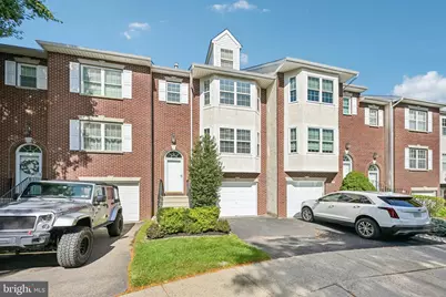 301 Carol Court #15, Lansdale, PA 19446 - Photo 2