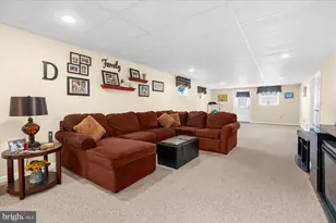 2395 Magnolia Dr, Gilbertsville, PA 19525 - Photo 24