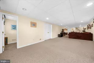 2395 Magnolia Dr, Gilbertsville, PA 19525 - Photo 26