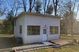 933 Stoke Rd, Villanova, PA 19085 - Photo 1