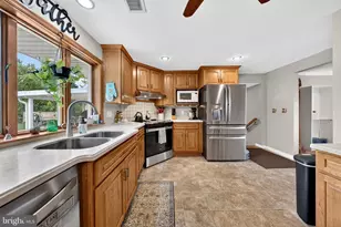 1307 Klinerd Rd, Pennsburg, PA 18073 - Photo 12