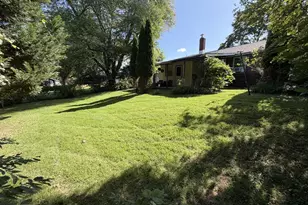 2527 Springview Rd, Norristown, PA 19401 - Photo 18