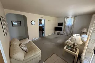 2527 Springview Rd, Norristown, PA 19401 - Photo 2