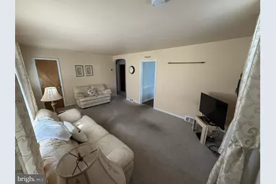 2527 Springview Road, Norristown, PA 19401 - Photo 4