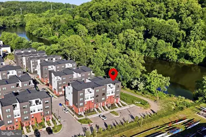 919 Riverplace Drive, Conshohocken, PA 19428 - Photo 2