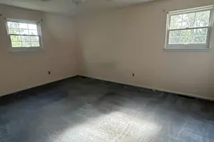 1 Embassy Cir, Norristown, PA 19403 - Photo 24