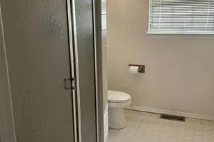 1 Embassy Cir, Norristown, PA 19403 - Photo 22