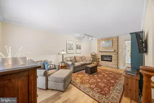 112 Macklenburg Dr, Blue Bell, PA 19422 - Photo 4