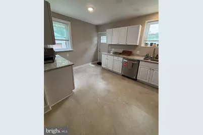 70 S Mount Vernon Street, Pottstown, PA 19464 - Photo 14