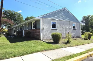 134 W School St, Hatfield, PA 19440 - Photo 2