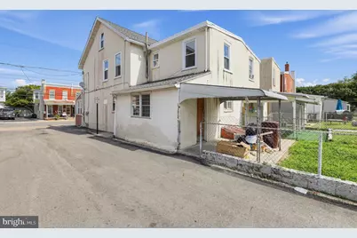 108 W 5th Street, Bridgeport, PA 19405 - Photo 2