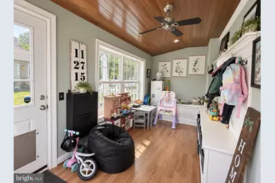 811 E Hector Street, Conshohocken, PA 19428 - Photo 8