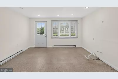 325 E Basin Street, Norristown, PA 19401 - Photo 10
