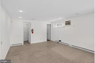 325 E Basin Street, Norristown, PA 19401 - Photo 12