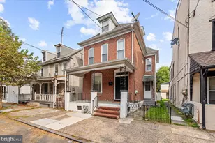 253 Beech St, Pottstown, PA 19464 - Photo 1