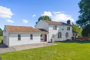 3149 Middle Creek Rd, Gilbertsville, PA 19525 - Photo 40