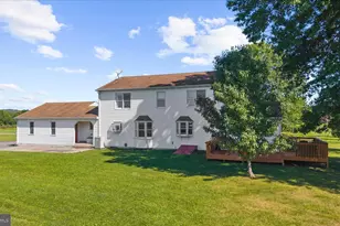 3149 Middle Creek Rd, Gilbertsville, PA 19525 - Photo 36