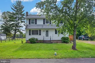 1530 Hilltop Rd, Pottstown, PA 19464 - Photo 1