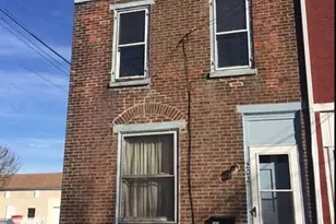 202 Franklin St, Pottstown, PA 19464 - Photo 2