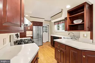 400 E Prospect Ave, North Wales, PA 19454 - Photo 14