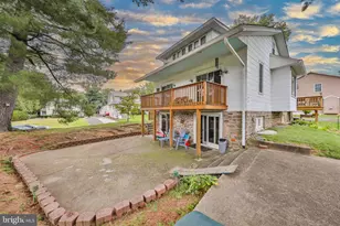 410 Continental Rd, Hatboro, PA 19040 - Photo 18