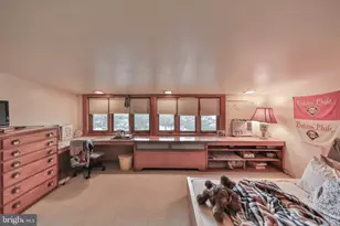 410 Continental Rd, Hatboro, PA 19040 - Photo 66