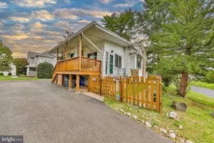 410 Continental Rd, Hatboro, PA 19040 - Photo 2