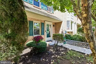 172 Lafayette Ct, Trappe, PA 19426 - Photo 2