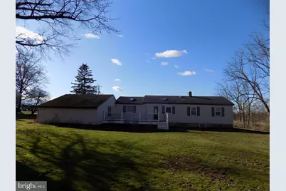 3168 Middle Creek Road, Gilbertsville, PA 19525 - Photo 10