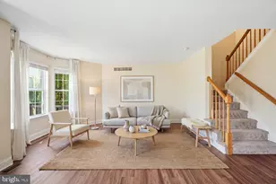 642 New Market Dr, Souderton, PA 18964 - Photo 8