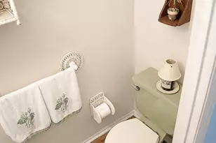 123 Sutcliffe Ln, Conshohocken, PA 19428 - Photo 6