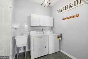 1028 Cottonwood Dr, Collegeville, PA 19426 - Photo 32