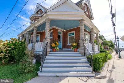 304 Main Street, Pennsburg, PA 18073 - Photo 2