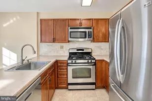 102 Poplar Ct, Collegeville, PA 19426 - Photo 12