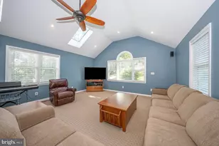751 Red Oak Terrace, Wayne, PA 19087 - Photo 4