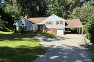 751 Red Oak Terrace, Wayne, PA 19087 - Photo 2