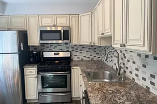 1006 Valley Glen Rd, Elkins Park, PA 19027 - Photo 18