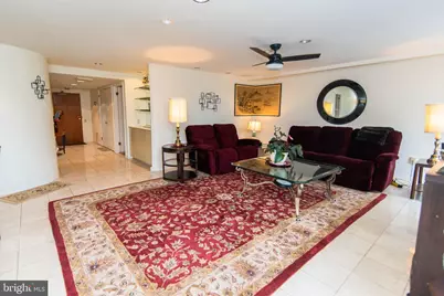 100 Breyer Drive #5-Q, Elkins Park, PA 19027 - Photo 10