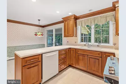 30 High Point E, Huntingdon Valley, PA 19006 - Photo 16