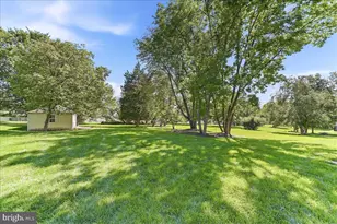 113 Summit Dr, Phoenixville, PA 19460 - Photo 44