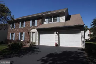 425 Shoemaker Way, Lansdale, PA 19446 - Photo 2