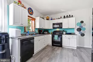 833 Monroe Ave, Pottstown, PA 19464 - Photo 12