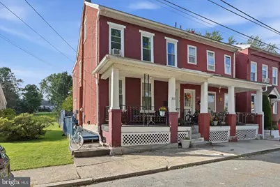 833 Monroe Avenue, Pottstown, PA 19464 - Photo 2