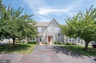 652 Longwood Rd, Collegeville, PA 19426 - Photo 2