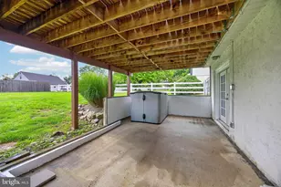 971 Oakdale Dr, Pottstown, PA 19464 - Photo 26