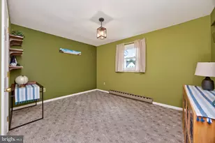 971 Oakdale Dr, Pottstown, PA 19464 - Photo 14