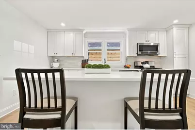 210 E 7th Avenue, Conshohocken, PA 19428 - Photo 18