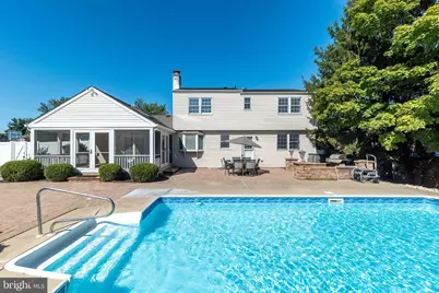 2049 Valley View Way, Lansdale, PA 19446 - Photo 2