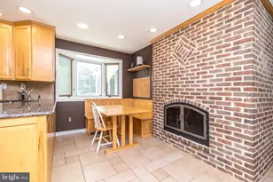 2049 Valley View Way, Lansdale, PA 19446 - Photo 16